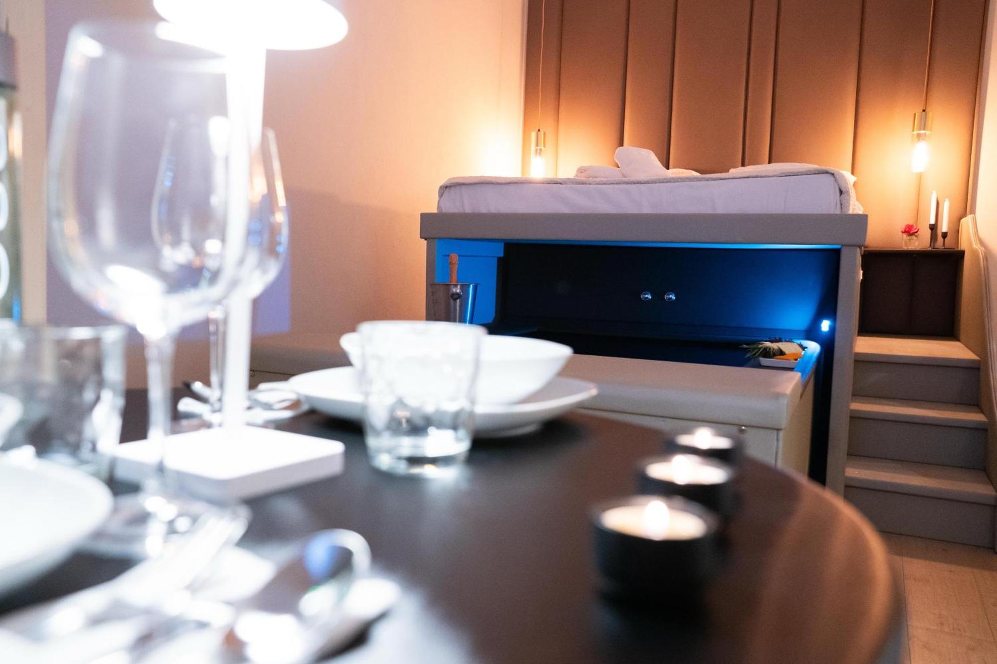 Alma Suites - Il Nido D'Amore Livorno Exteriör bild
